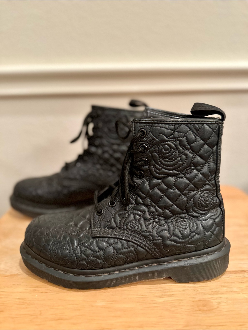 Dr. Martins Brause Mono Black Quilted Rose Combat Boots - Matte Black